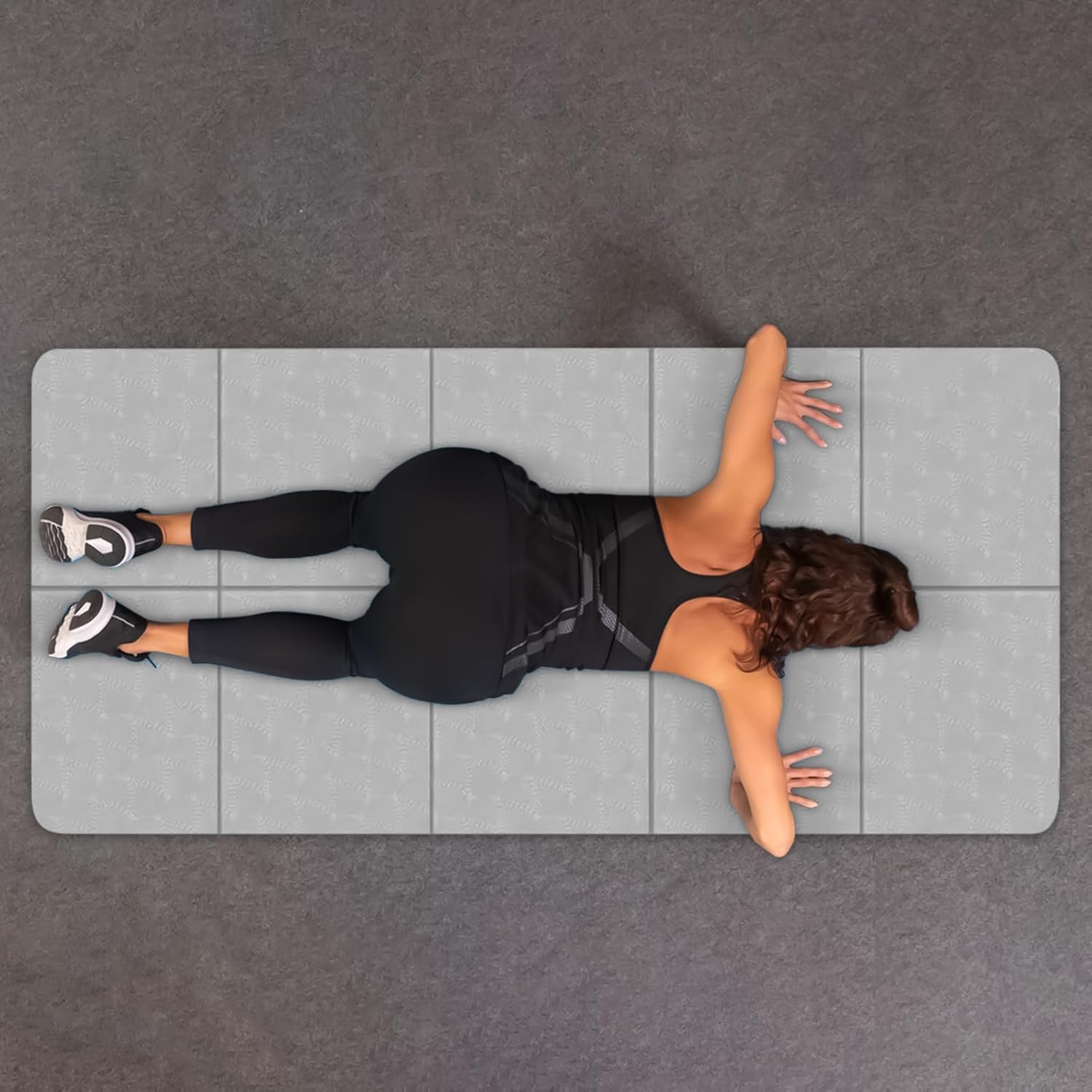 Thickened Foldable Moisture-Proof Mat – Portable Sleeping Pad, Picnic Blanket, Yoga Exercise Mat, Waterproof Outdoor Camping Ground Pad